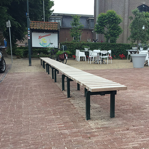 104924 straatmeubilair banken herinrichting centrum 